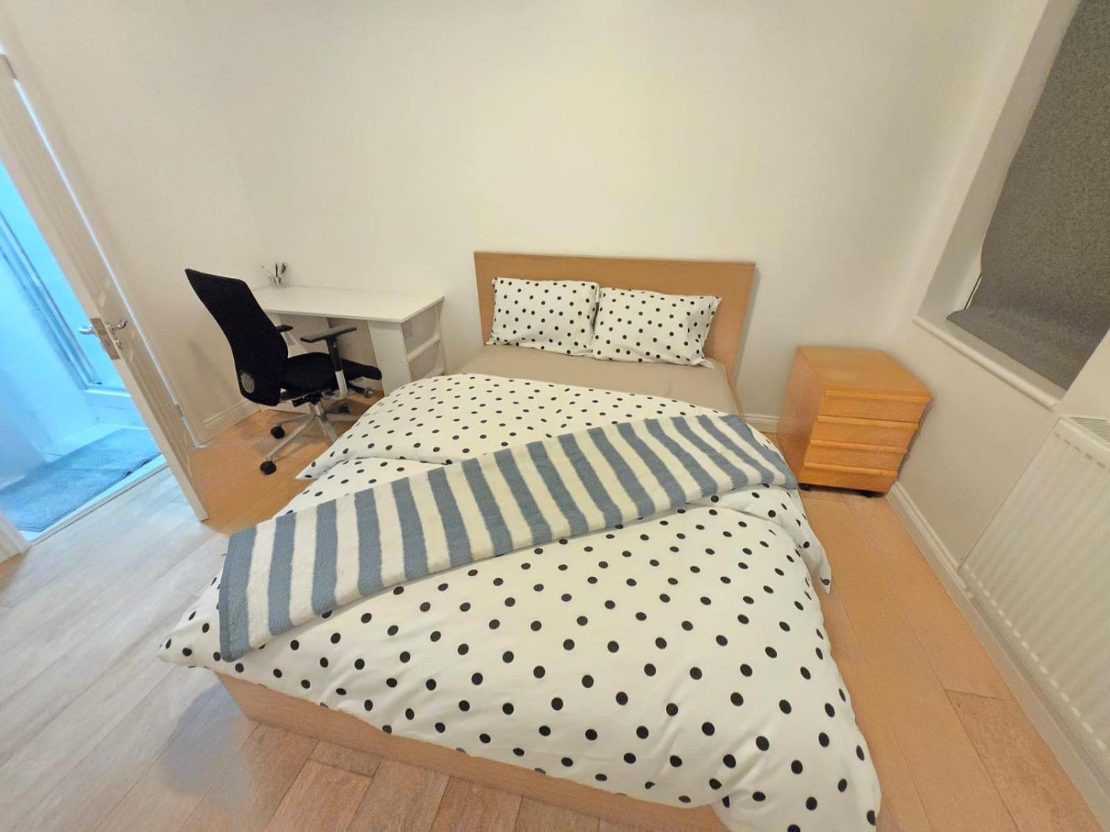 Chariss Room 5 Norwood エクステリア 写真
